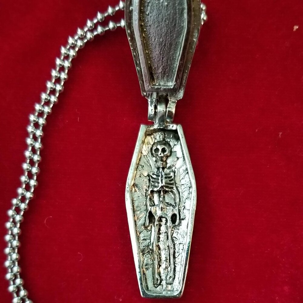 NWOT coffin necklace